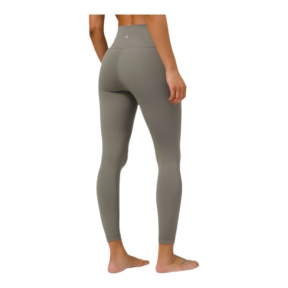 Lululemon Wunder Under High-Rise Leggings EUC size 4 - Picture 1 of 4